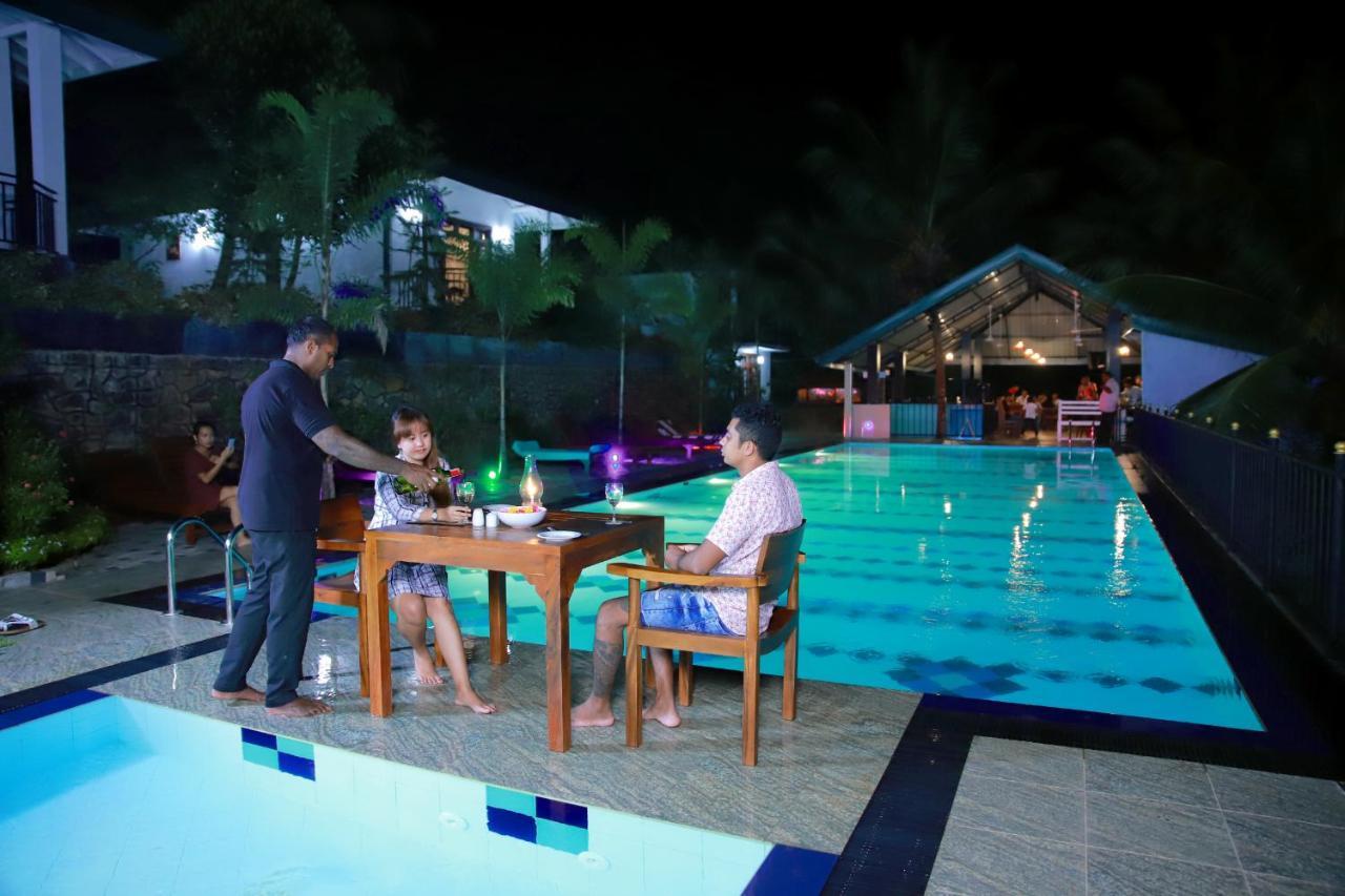 Nakandalagoda Hill View Resort מראה חיצוני תמונה